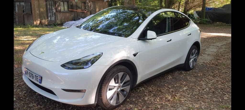 Tesla Model Y Dual Motor Long Range