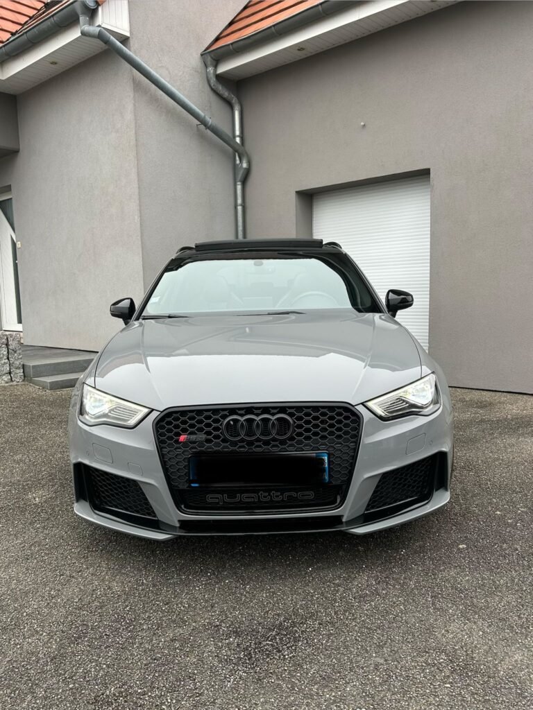 Audi RS3 Sportback Quattro S line