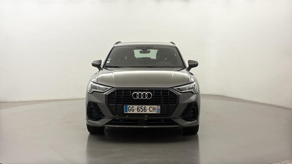 Audi Q3 S LINE 45 TFSI E 245 S TRONIC